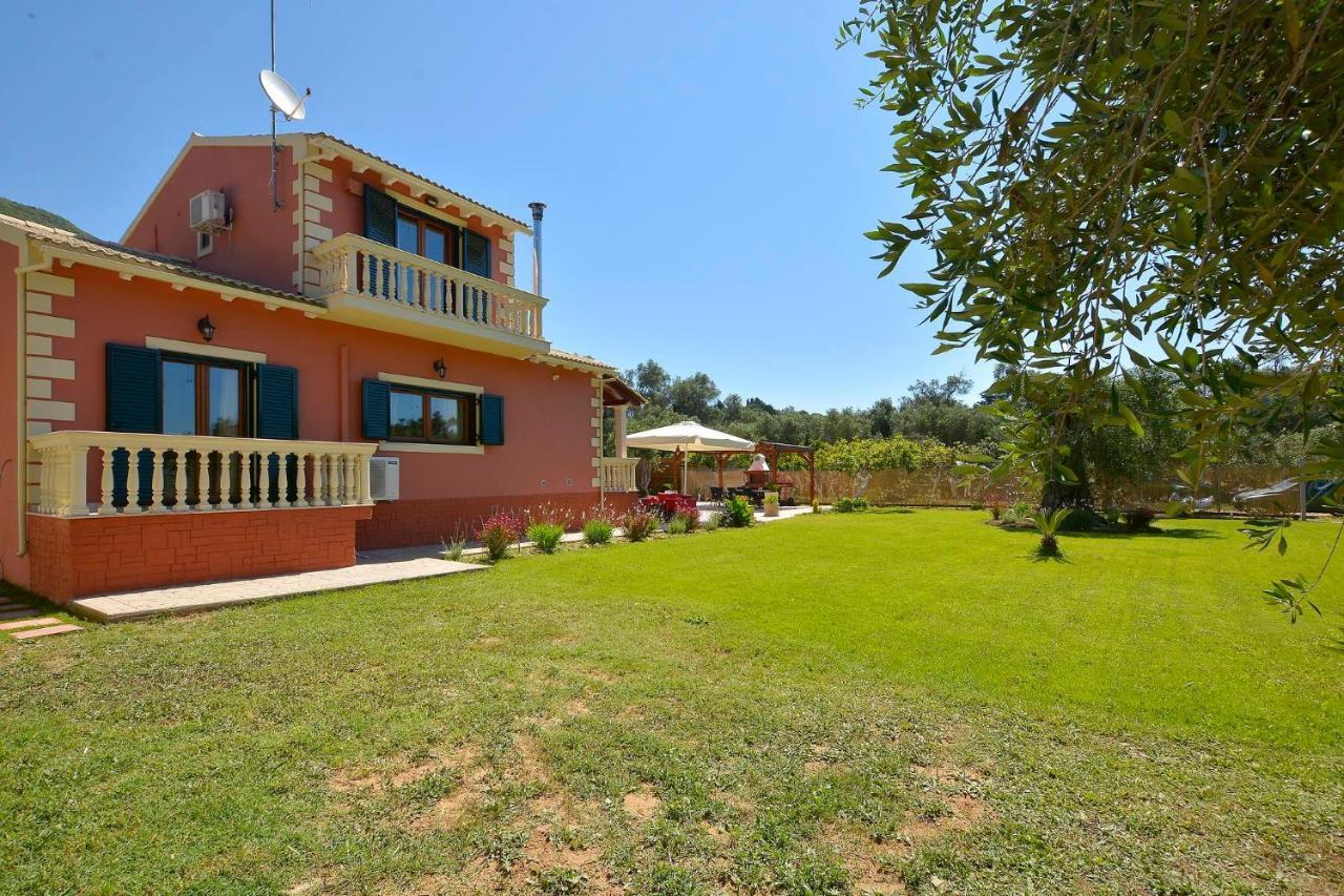 La Casa Del Sole Villa Halikounas Exteriör bild