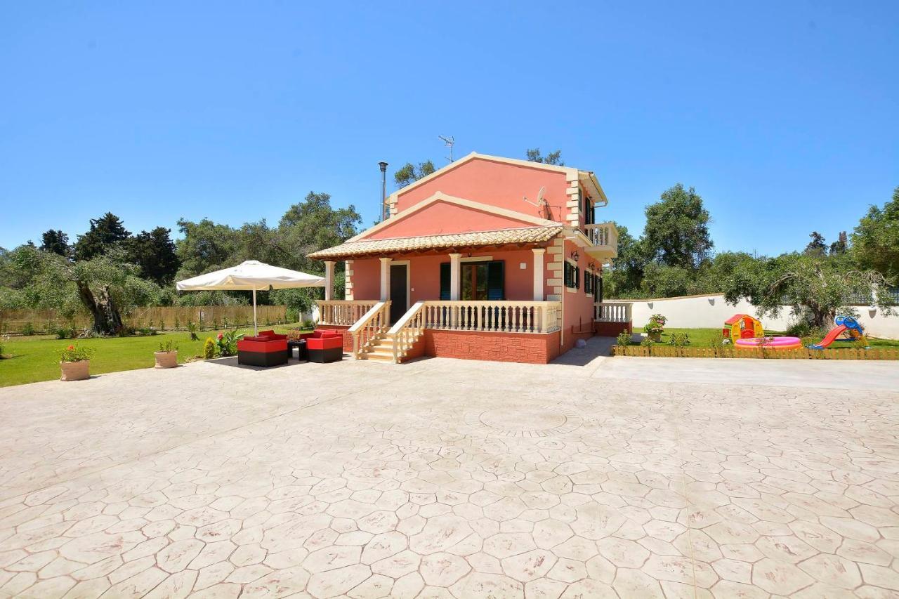 La Casa Del Sole Villa Halikounas Exteriör bild